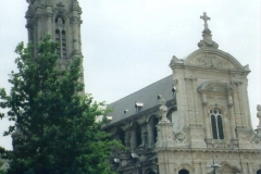 img163 27.5.04 - Cambrai, la cattedrale (niente di speciale, molto meglio palazzo comunale e piazza)